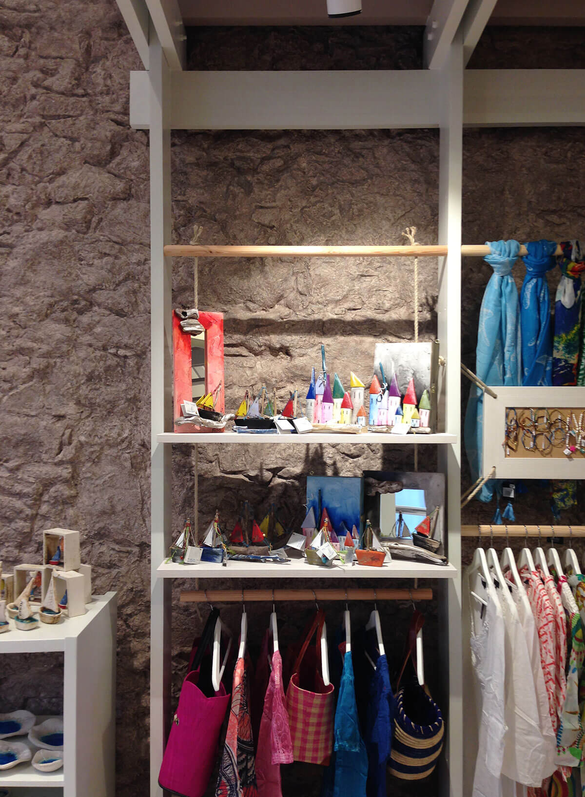 Aeora Shop Photo 3