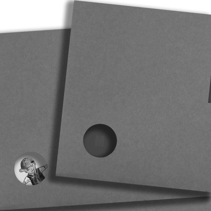 Mochlos Invitation, main picture in black and white